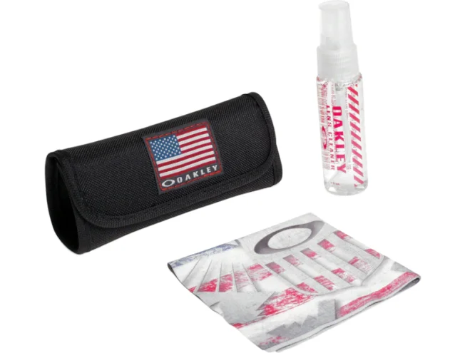 OAKLEY Lens Cleaner Kit USA